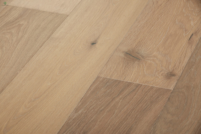 LWD-EB003 Papan Lantai Oak Eropah Mulit-lapis